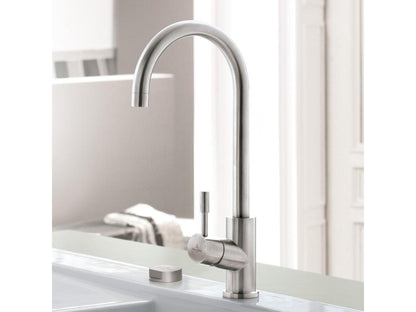 Meublori ET BOCH Umbrella kitchen faucet in polished solid steel