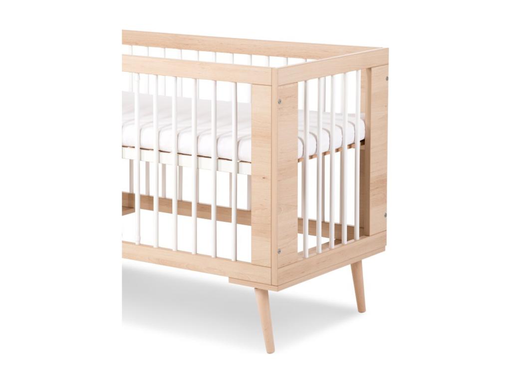 LittleSky baby cot by Meublori Beech